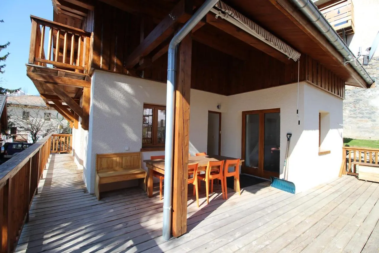 Chalet Soflo -5 Flocons Or - 3 Vallees - Saint-Martin-De-Belleville-9Personnes-130M2 France