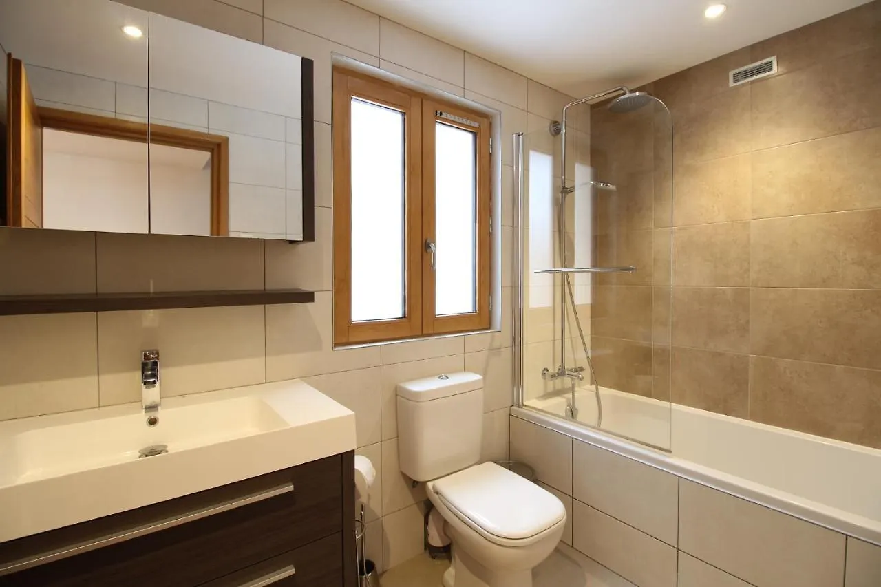 Chalet Soflo -5 Flocons Or - 3 Vallees - Saint-Martin-De-Belleville-9Personnes-130M2 France