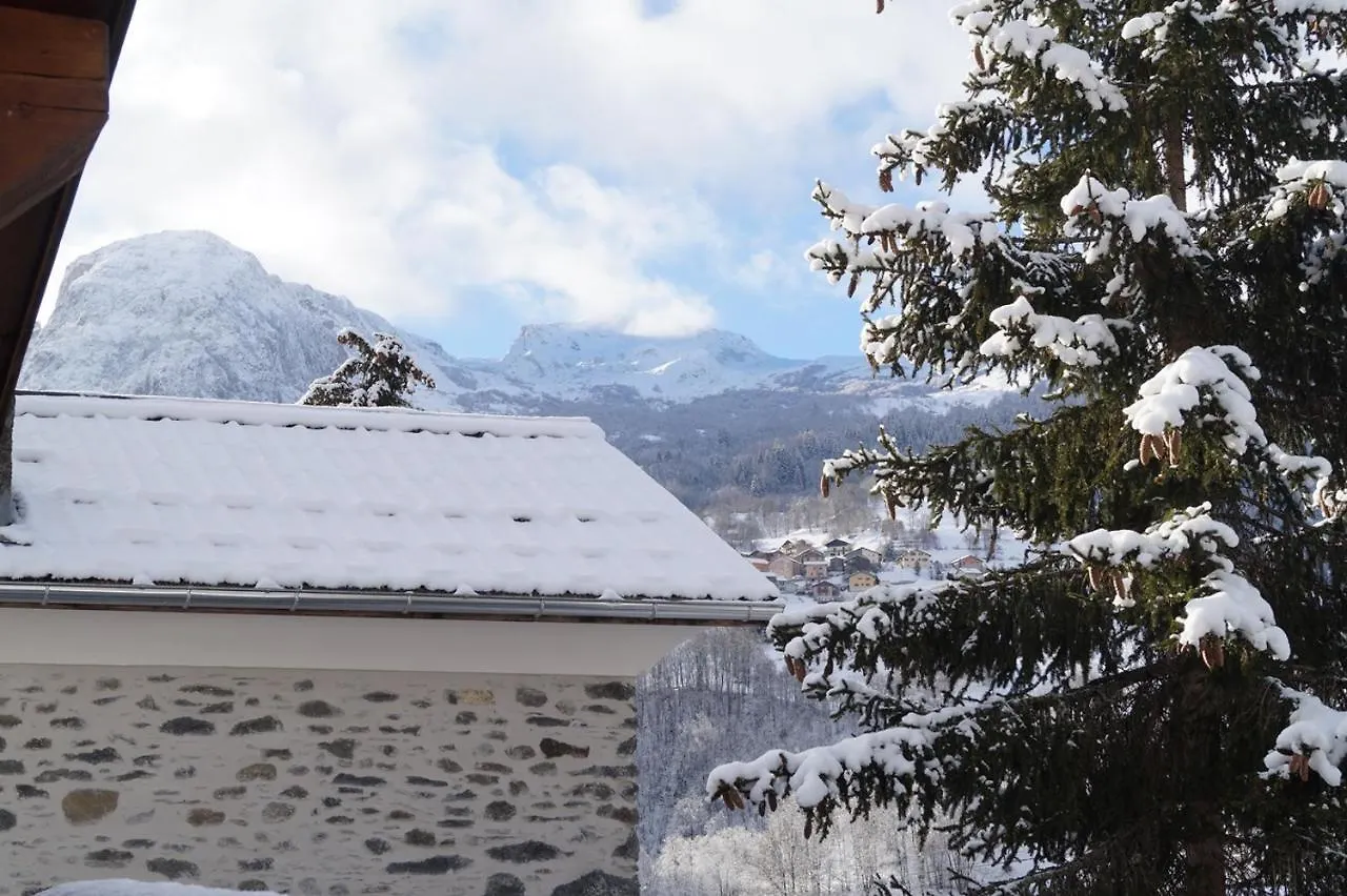 Chalet Soflo -5 Flocons Or - 3 Vallees - Saint-Martin-De-Belleville-9Personnes-130M2